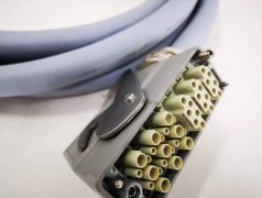 ABB噴涂機(jī)器人控制信號(hào)電纜維修技巧分享