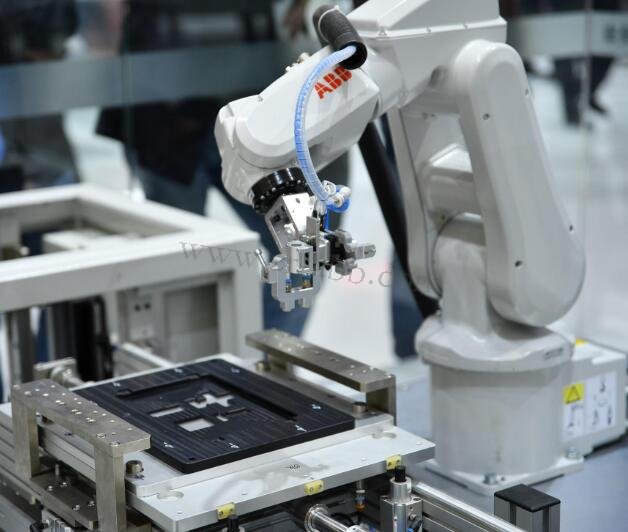 ABB�C(j��)���˾S������x�����ڶ��x���߿�