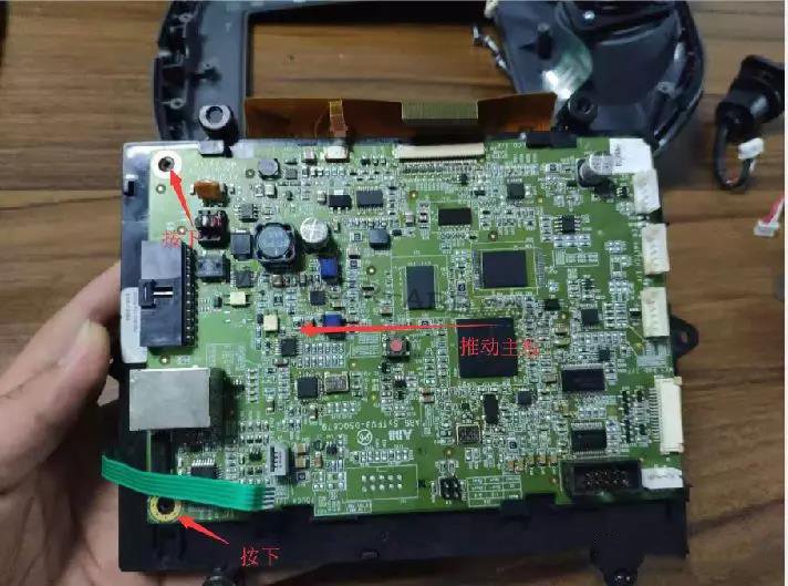 ABB�C(j��)����ʾ�����S�޲���^�̼����Q���E